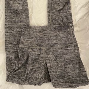 Lululemon wonder under size 2